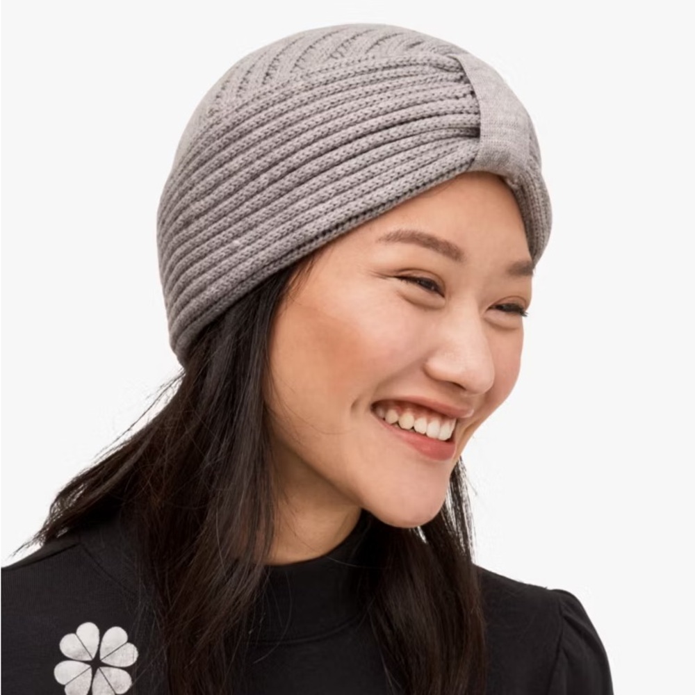 Kate Spade ♠️ Twisted Beanie